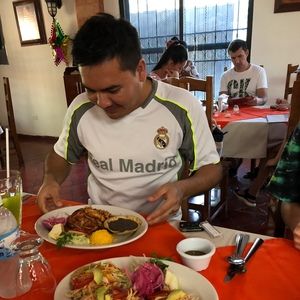 Meet your Posher, Cristian